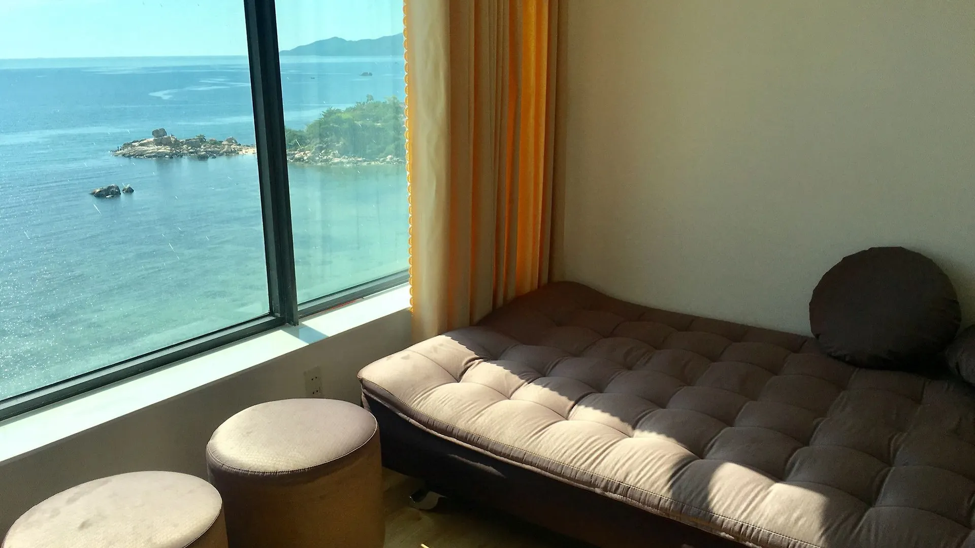 Beach City Apartment Nha Trang